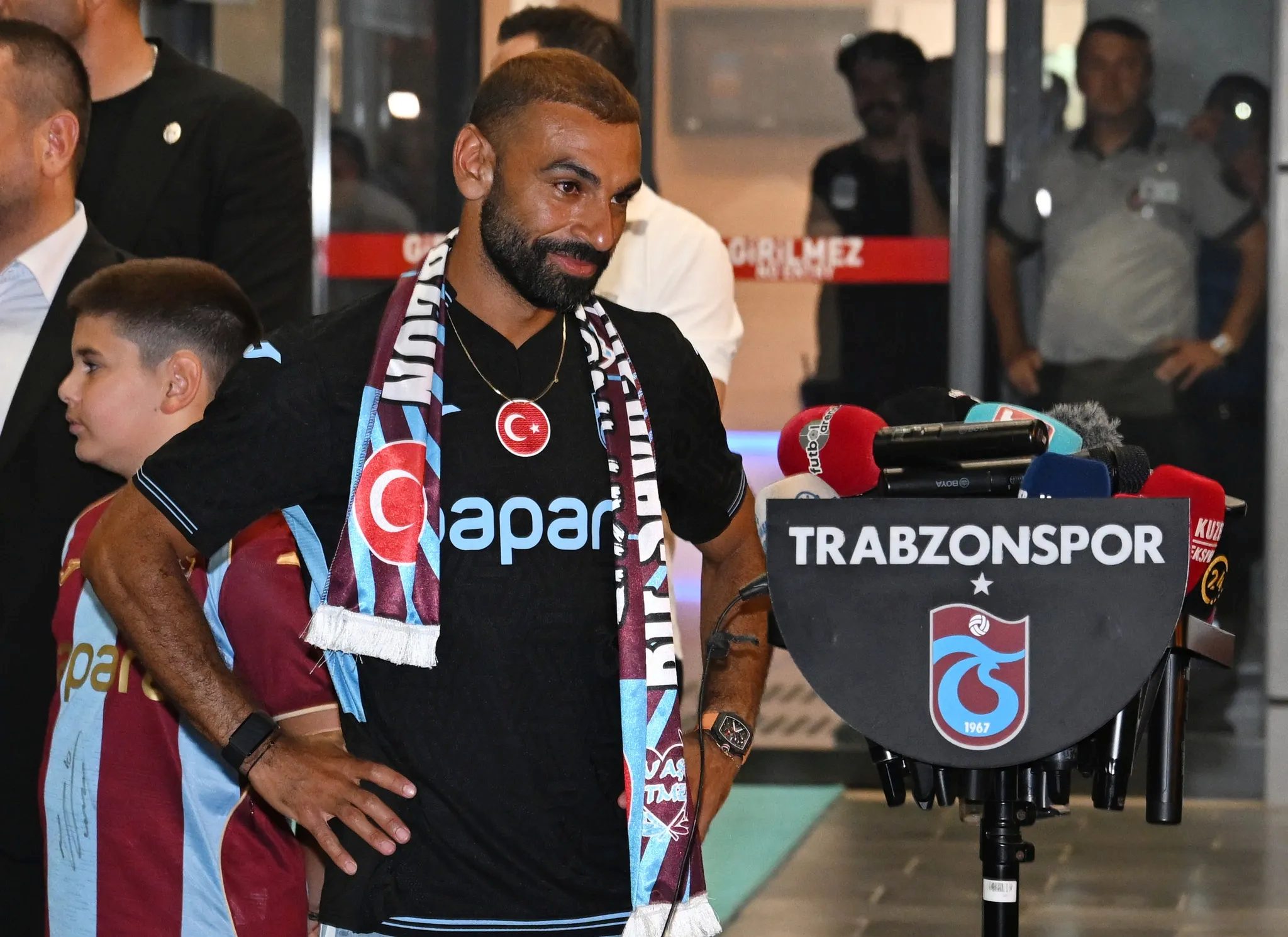 galatasarayda ugochukwunun akabinde yeni orta saha hedefi 1 lI9Y7l3n