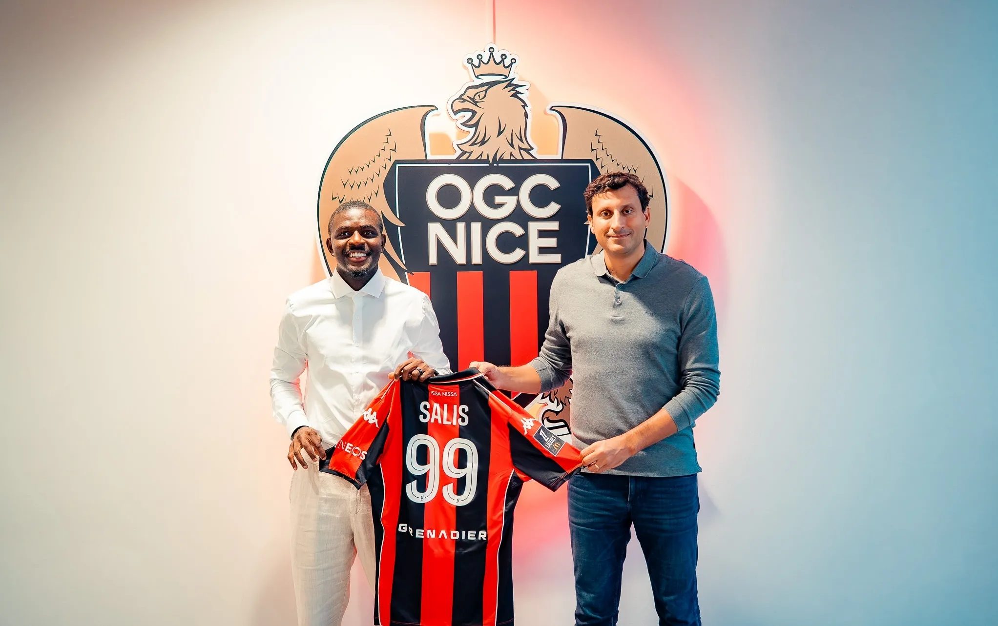 galatasarayda ugochukwunun akabinde yeni orta saha hedefi 13 uRgcBKiS
