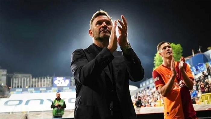 Galatasaray'da yerli harekatı! Ulusal yıldızlar için düğmeye basıldı 2 galatasarayda yerli harekati ulusal yildizlar icin dugmeye basildi 0