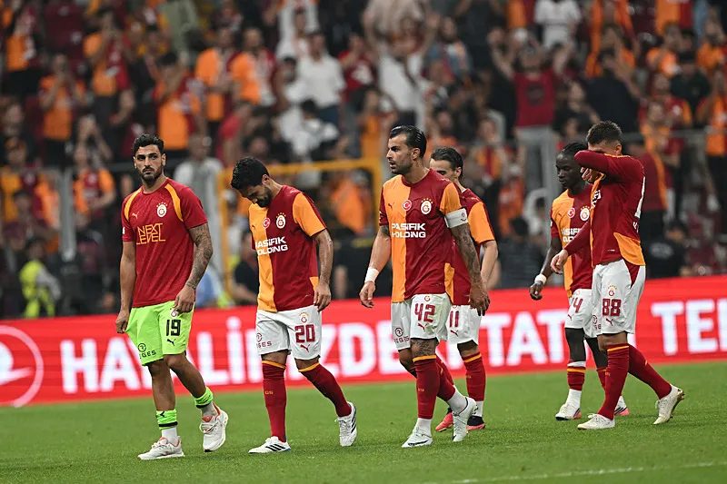 Galatasaray'dan acil transfer kararı! İşte Okan Buruk'un yeni orta alanı 3 galatasaraydan acil transfer karari iste okan burukun yeni orta alani 1 J5O7FGbe