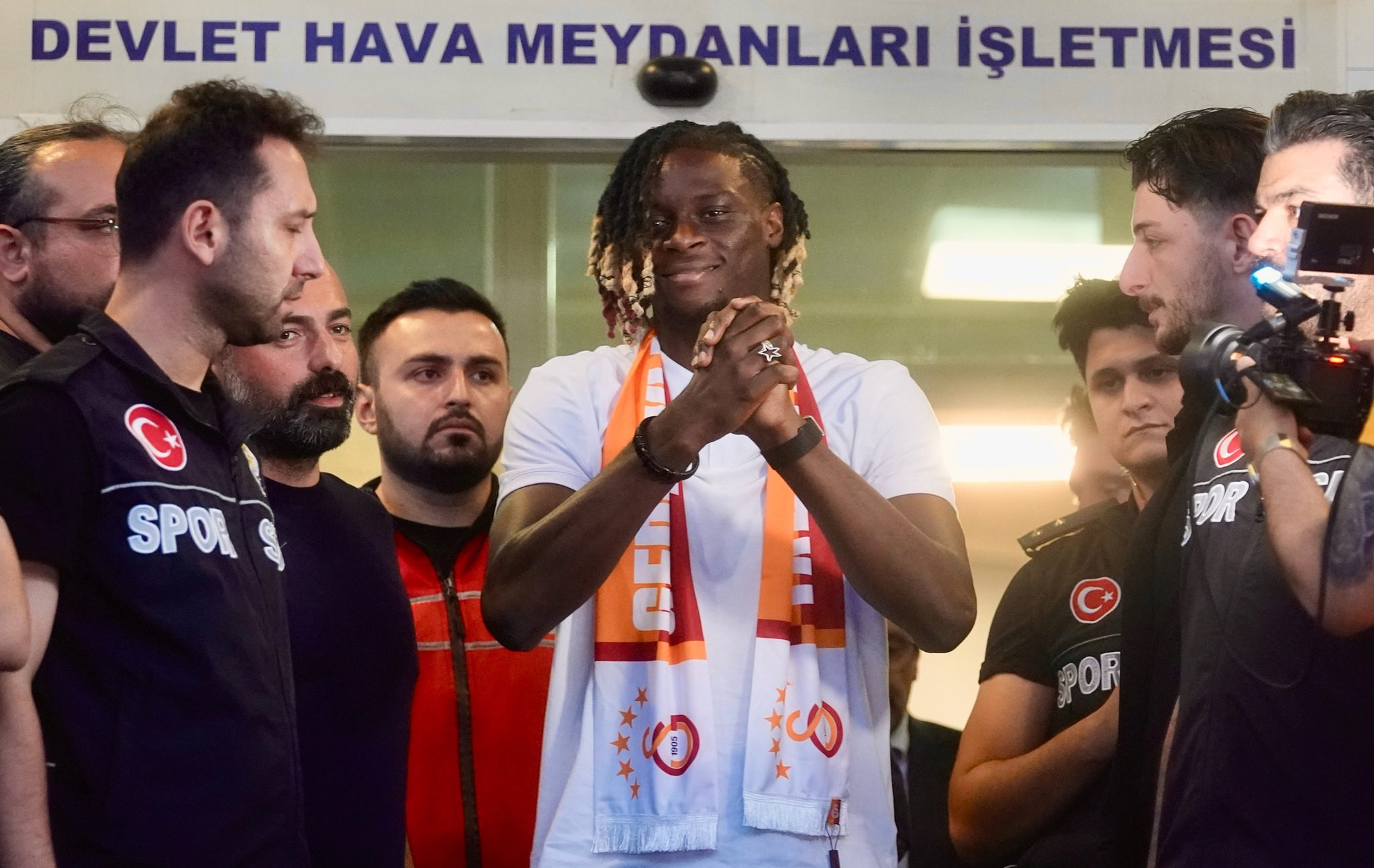 galatasaraydan dunya capinda transfer hamlesi 4 zVArXYdG