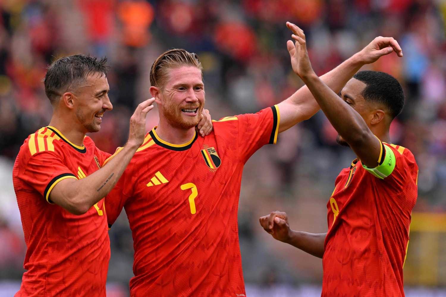 Galatasaray'dan Kevin de Bruyne bombası! Transferde Mertens detayı 12 galatasaraydan kevin de bruyne bombasi transferde mertens detayi 10 BqGcv2bW