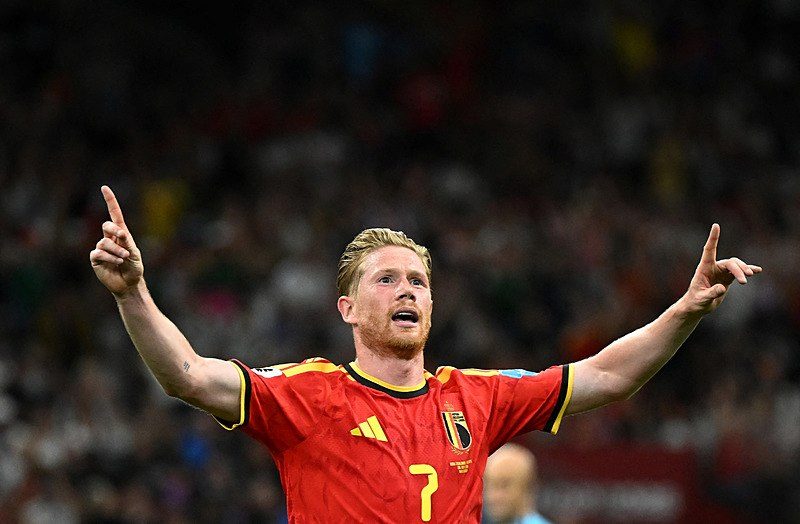 Galatasaray'dan Kevin de Bruyne bombası! Transferde Mertens detayı 4 galatasaraydan kevin de bruyne bombasi transferde mertens detayi 2 nIH3lC9t