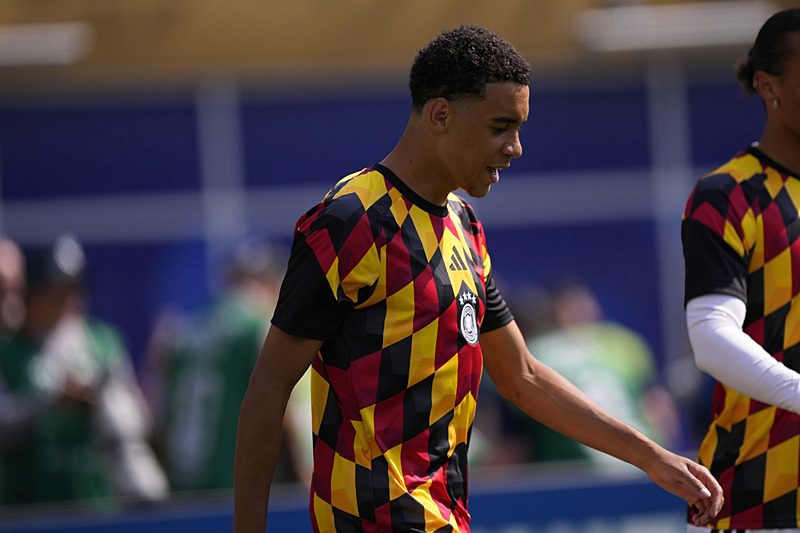 galatasaraydan musiala bombasi transfer yalanlanmisti lakin 6