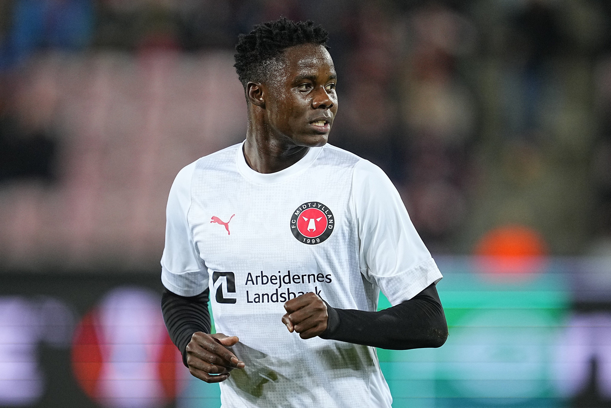 galatasaraydan surpriz transfer besiktasin rakibinden gelecek 5 XaURBfeb
