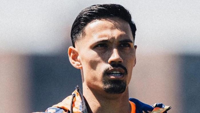 Galatasaray'dan transferde iki bomba birden! İdare vites yükseltti 4 galatasaraydan transferde iki bomba birden idare vites yukseltti 2 NaeKYC7w