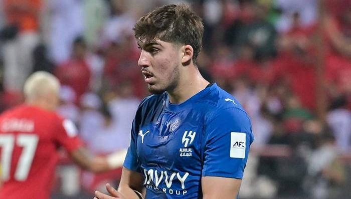 galatasaraydan yerli futbolcu hamlesi altyapisindan cikmisti 4 vCitCpFj