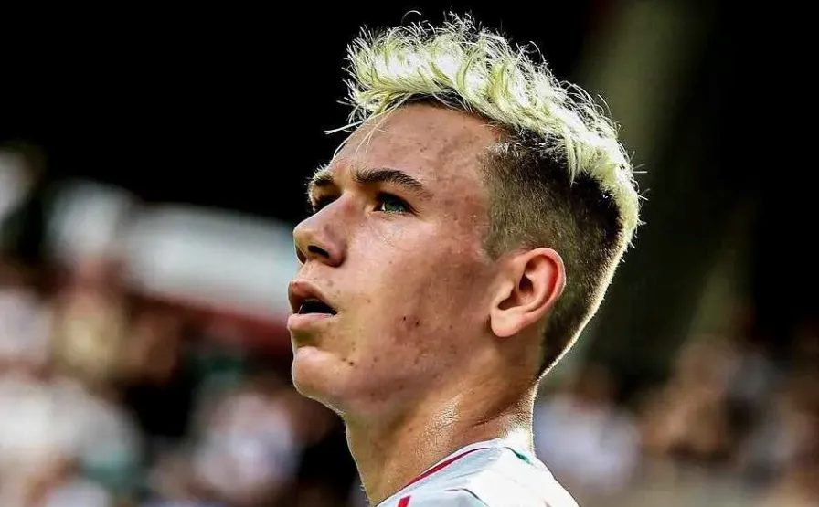 Galatasaray'ın Aleksey Batrakov transferinde flaş gelişme! 6 galatasarayin aleksey batrakov transferinde flas gelisme 4 dfESSt5W