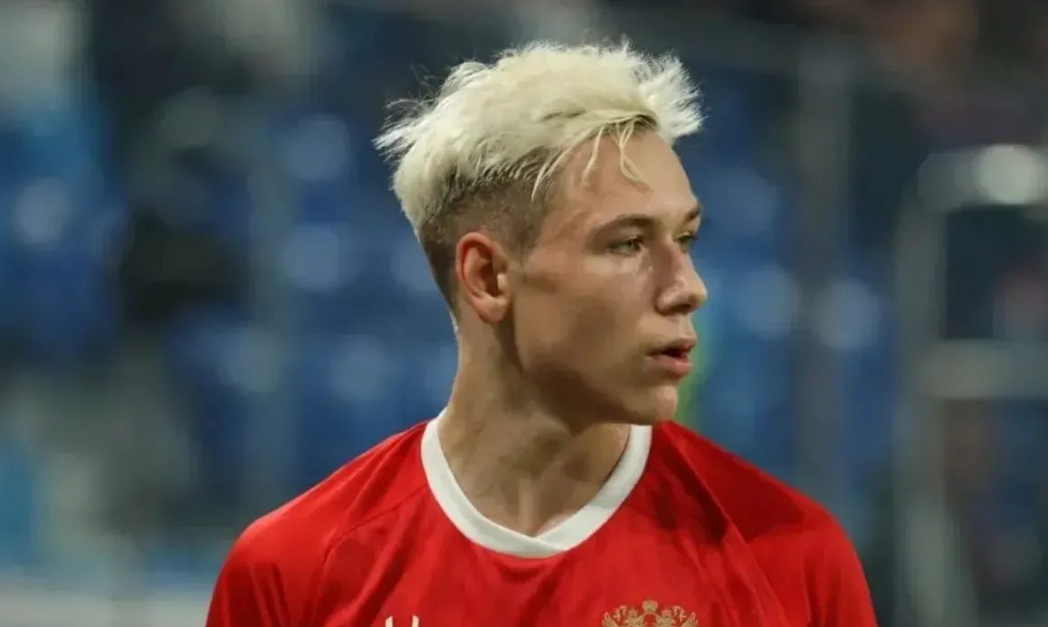 Galatasaray'ın Aleksey Batrakov transferinde flaş gelişme! 11 galatasarayin aleksey batrakov transferinde flas gelisme 9 IOTEbOZO