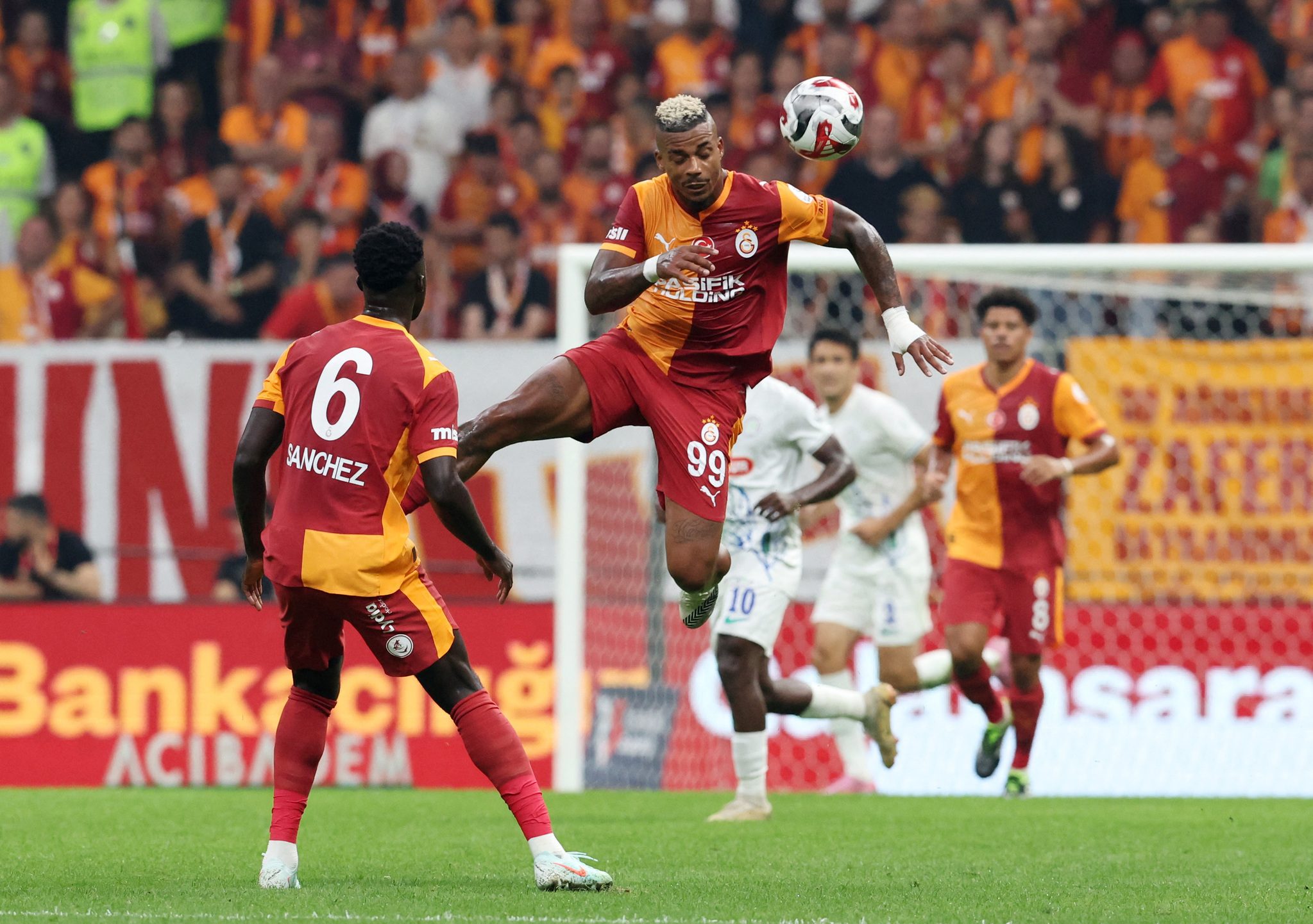 galatasarayin yildizindan transfer itirafi onceligim 4 tF2RdwZB