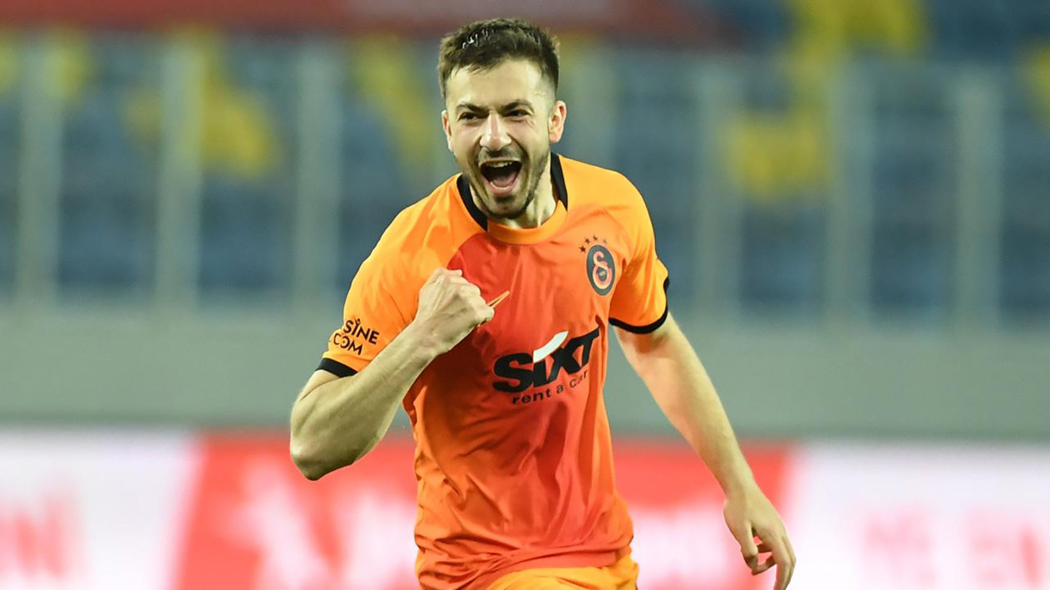 galatasarayli oyuncuya eski kulubu talip ayriliga musaade cikti 7 B8WvpYJI