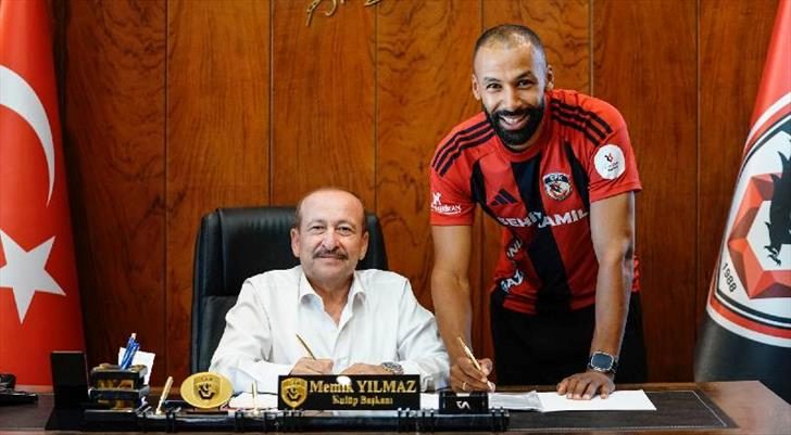 Gaziantep FK, Nazım Sangare ile yeni sözleşme imzaladı 1 gaziantep fk nazim sangare ile yeni sozlesme imzaladi QMRKQHyH