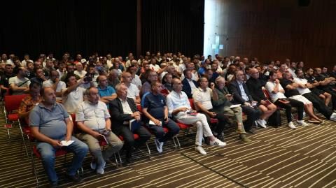 Gelişim Ligleri Amatör Kulüpler Akademi Yöneticileri Toplantısı Yapıldı 13 gelisim ligleri amator kulupler akademi yoneticileri toplantisi yapildi 11 yTFOb9iV