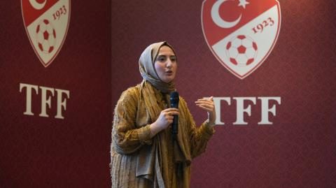 Gelişim Ligleri Nesine 2. Lig Akademi Yöneticileri Toplantısı, Riva'da Yapıldı 14 gelisim ligleri nesine 2 lig akademi yoneticileri toplantisi rivada yapildi 12 e2CeHQwz