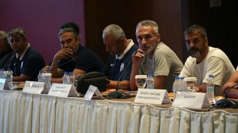 Gelişim Ligleri Nesine 2. Lig Akademi Yöneticileri Toplantısı, Riva'da Yapıldı 16 gelisim ligleri nesine 2 lig akademi yoneticileri toplantisi rivada yapildi 14 OXIVIBzB