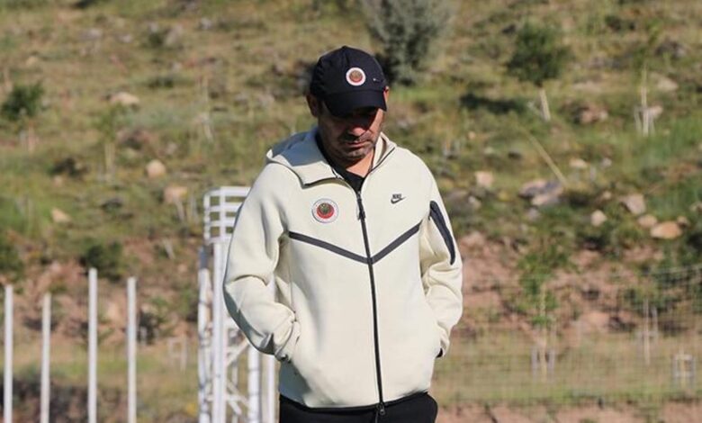 Gençlerbirliği Teknik Yöneticisi Metin Diyadin'den transfer açıklaması 1 genclerbirligi teknik yoneticisi metin diyadinden transfer aciklamasi dbxxsN1P
