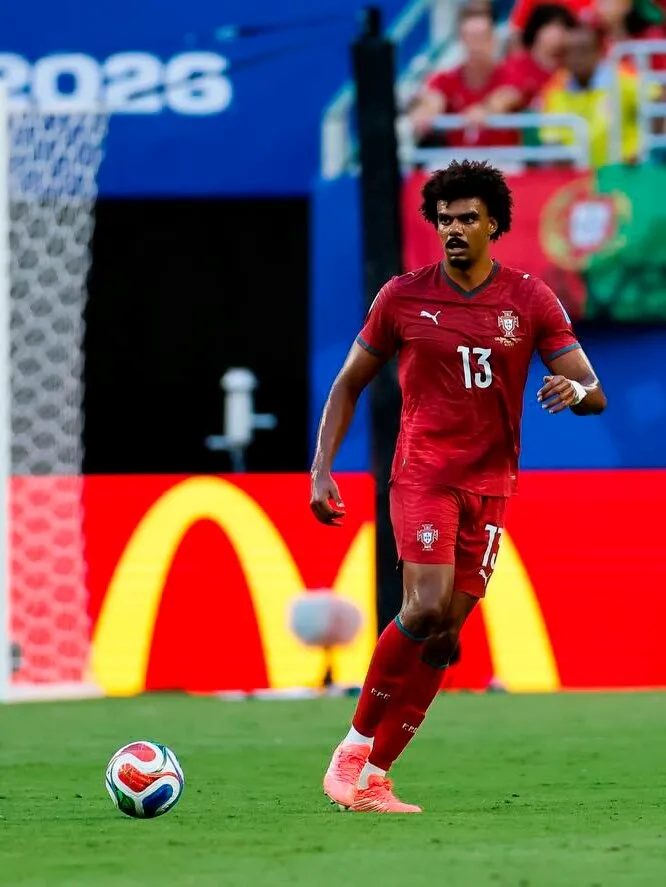 Hazırlık maçı öncesi sürpriz görüşme! Galatasaray ve Villarreal transfer için masada 11 hazirlik maci oncesi surpriz gorusme galatasaray ve villarreal transfer icin masada 9 X7sAvkRl
