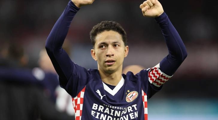 hollanda basini duyurdu fenerbahcede mauro junior gelismesi vtPAuMkj