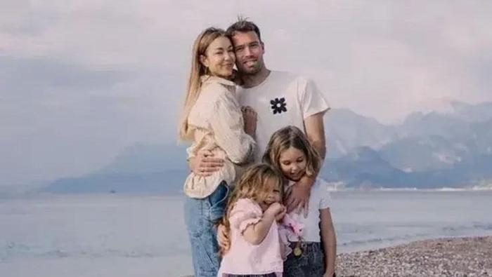Hollandalı yıldızın ailesi Türkiye'ye yerleşti! Her şeye ahenk sağladılar 5 hollandali yildizin ailesi turkiyeye yerlesti her seye ahenk sagladilar 3 r37kyFl3