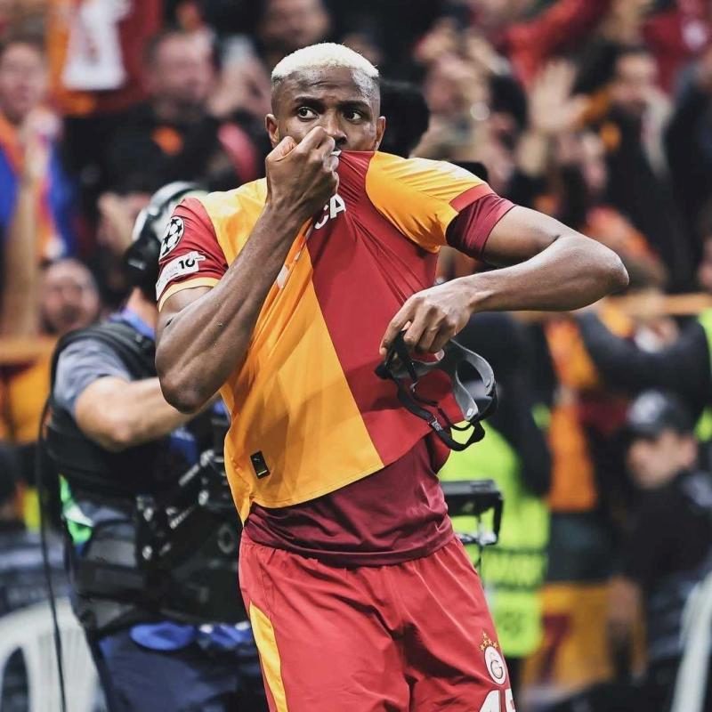 İngiliz yazar, Victor Osimhen transferini değerlendirdi! Rekor bedel ortaya çıktı 9 ingiliz yazar victor osimhen transferini degerlendirdi rekor bedel ortaya cikti 7 6t5Y866X