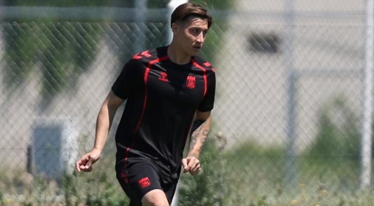 "İnşallah bu formaya layık olup, Süper Lig'de de giyeceğim" 1 insallah bu formaya layik olup super ligde de giyecegim CdRE46VT