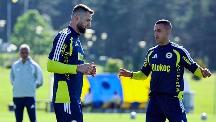 İsmail Kartal'dan büyük sürpriz! Fenerbahçe'de ayrılık iptal, karar verildi 5 ismail kartaldan buyuk surpriz fenerbahcede ayrilik iptal karar verildi 3 ehvW8Z8V