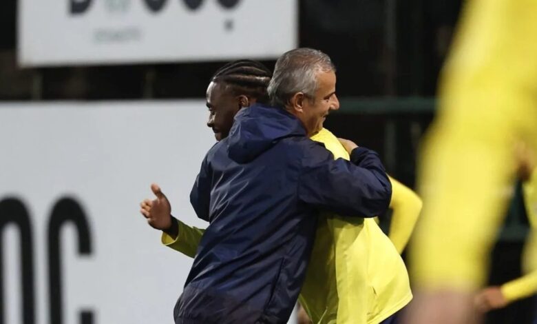 İsmail Kartal'ın eski öğrencisi Fenerbahçe'ye geri dönüyor! İngilizler duyurdu 1 ismail kartalin eski ogrencisi fenerbahceye geri donuyor ingilizler duyurdu NH253fO1