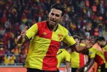 İsmail Köybaşı futbolu bıraktı! 21 ismail koybasi futbolu birakti kHKxEfTm