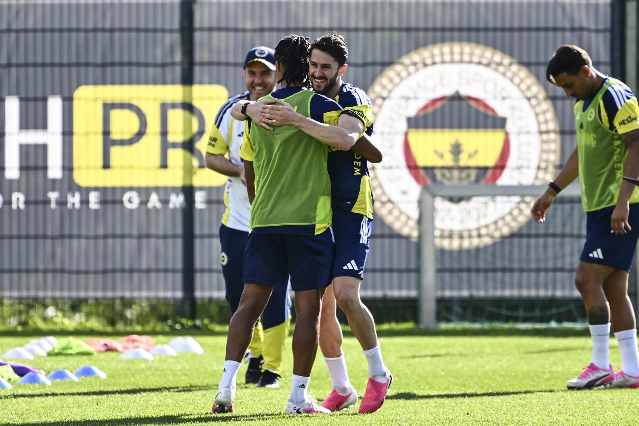 İsmail Yüksek Fenerbahçe'den ayrılıyor mu? Transferde sıcak gelişme 5 ismail yuksek fenerbahceden ayriliyor mu transferde sicak gelisme 3 Zbcf6hfv