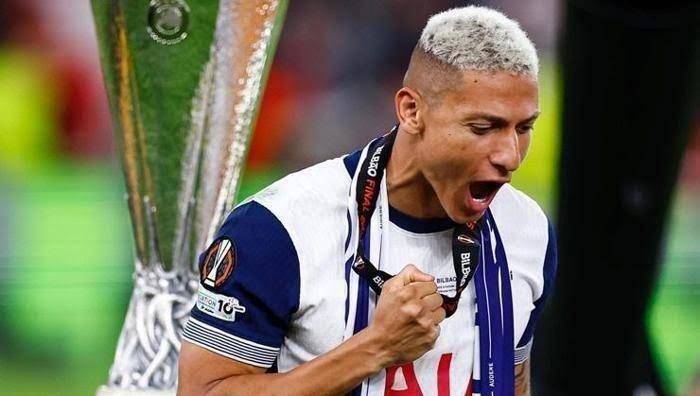 İstanbul devinden Richarlison bombası! Transferde sürpriz... 6 istanbul devinden richarlison bombasi transferde surpriz 4 Sc7DaigI