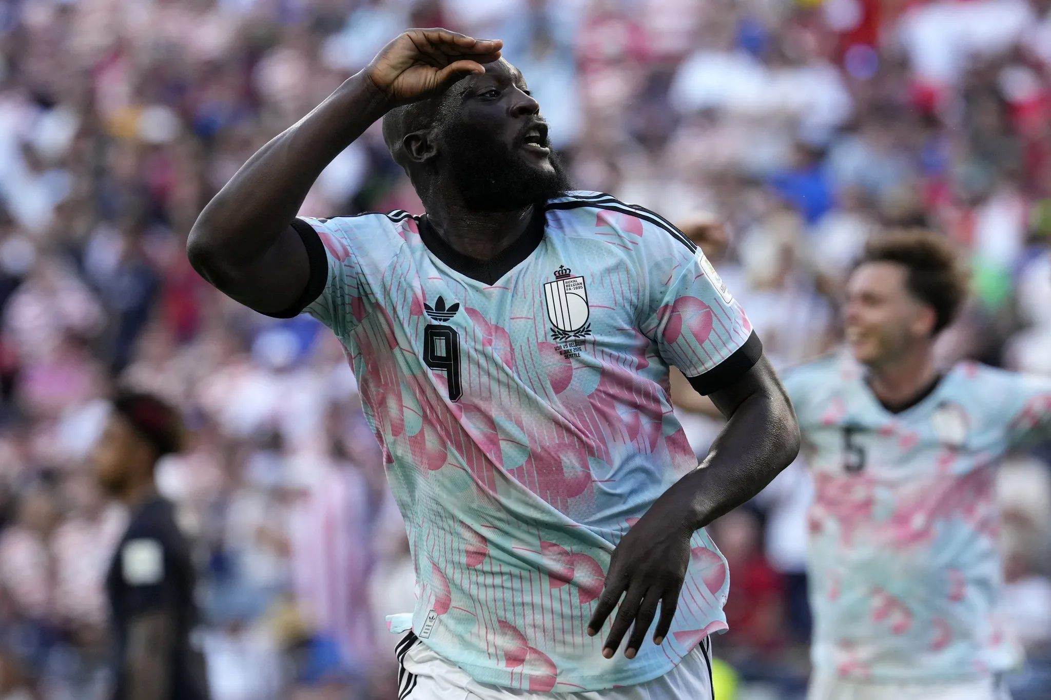 iste aziz yildirim ve romelu lukaku arasindaki gorusmenin detaylari 1 I39OVlpX