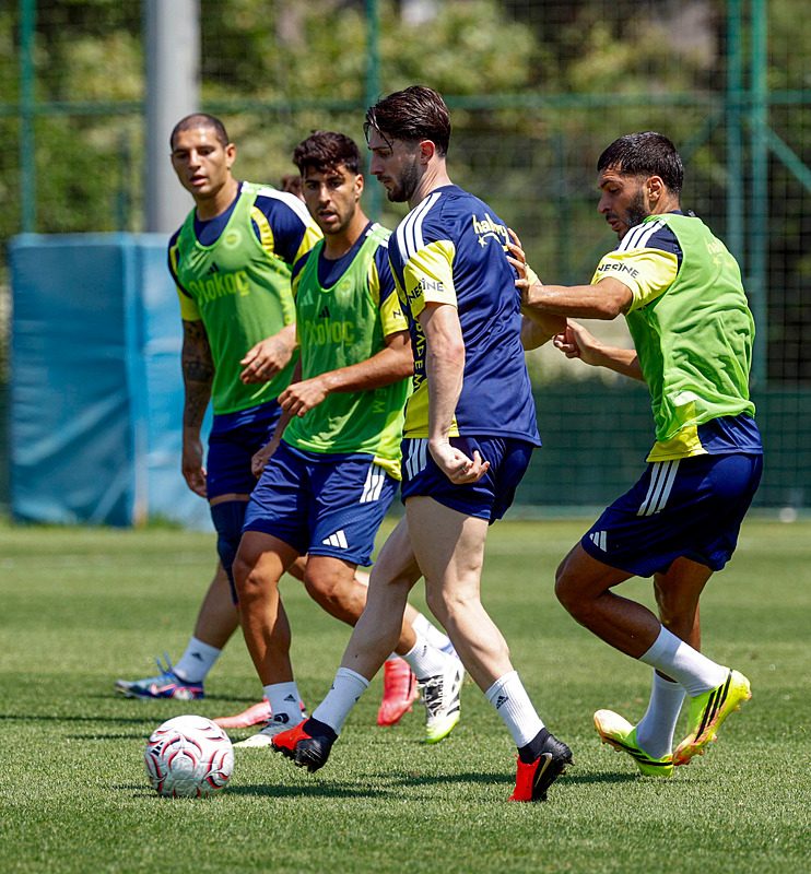 iste fenerbahcede 104 defteri 6 oyuncuyla yollar ayriliyor 8 ZhSVlg5b