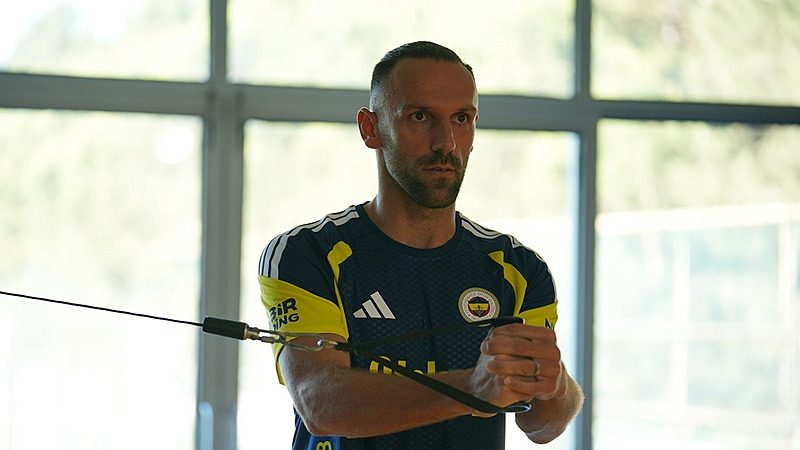 İşte Fenerbahçe'nin yeni transferi! İmza an problemi 7 iste fenerbahcenin yeni transferi imza an problemi 5 F35TTNkn
