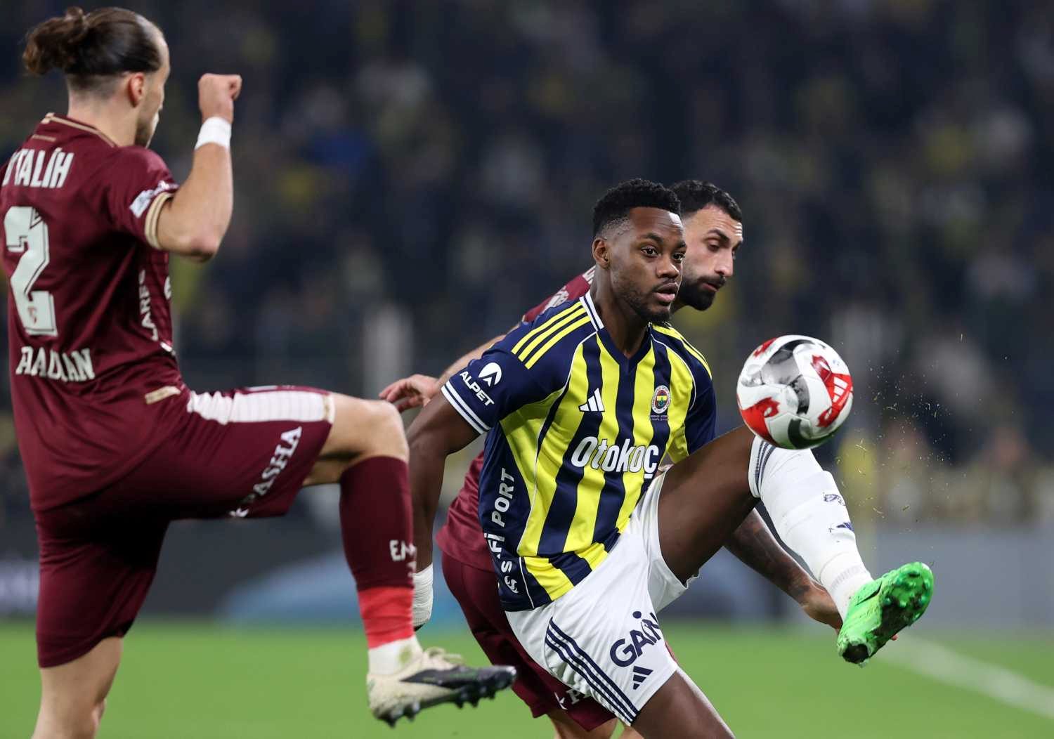 jhon duran galatasaray icin gun sayiyor iste transferde son durum 2 MiABQt47