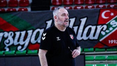 karsiyakadan basantrenor ahmet kandemire karsilik fS1YGqLR