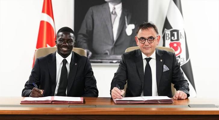 Kassoum Ouattara, Beşiktaş'ın 6. Fransız futbolcusu oldu 1 kassoum ouattara besiktasin 6 fransiz futbolcusu oldu BD9RNSbU