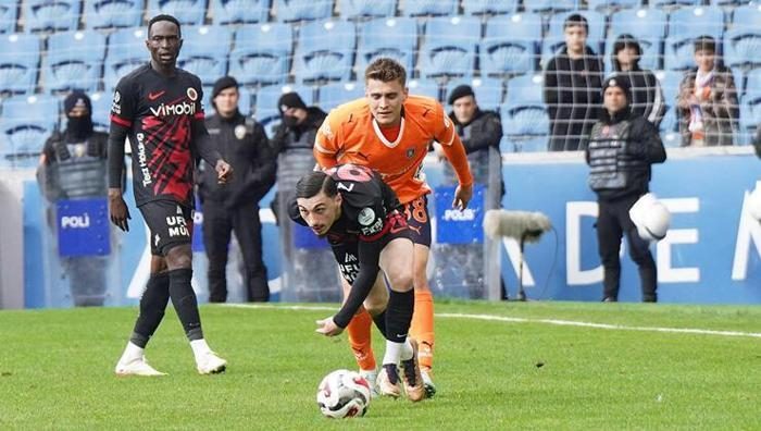 Kazımcan Karataş'a Ulusal Kadro kapısı açıldı! Türkiye değil, Avrupa ülkesi davet edecek 4 kazimcan karatasa ulusal kadro kapisi acildi turkiye degil avrupa ulkesi davet edecek 2