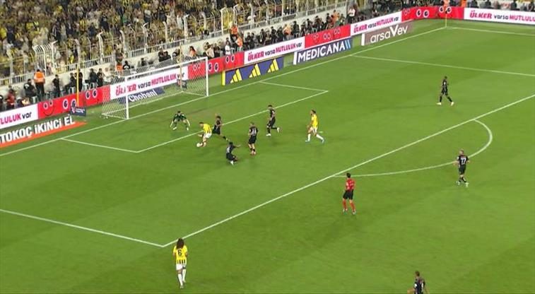 Kerem Aktürkoğlu, şık çalımın ardından ağları bulamadı 1 kerem akturkoglu sik calimin ardindan aglari bulamadi XfSHPm2B