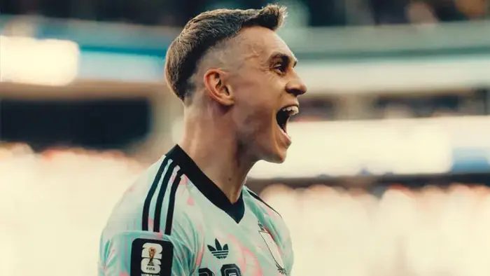 Leandro Trossard Beşiktaş'ta! Serdal Adalı'nın özel jetiyle geliyor 3 leandro trossard besiktasta serdal adalinin ozel jetiyle geliyor 1 tMPLOhbW