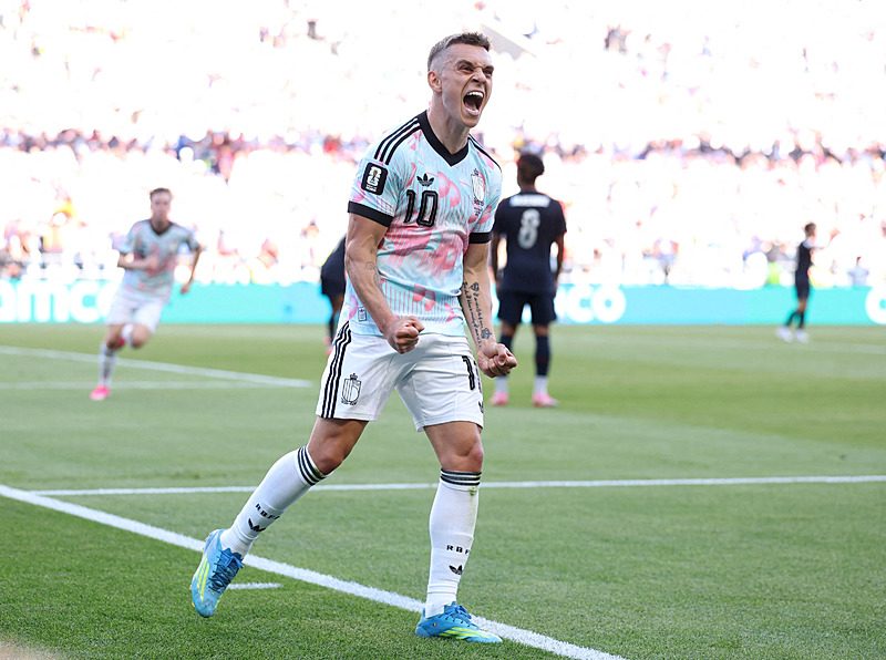 Leandro Trossard'ın menajerinden Fenerbahçe açıklaması! 7 leandro trossardin menajerinden fenerbahce aciklamasi 5 YwffgfeK
