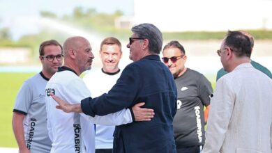 Lider Serdal Adalı, Slovakya kampında grupla bir araya geldi 7 lider serdal adali slovakya kampinda grupla bir araya geldi 2sd1A7GQ