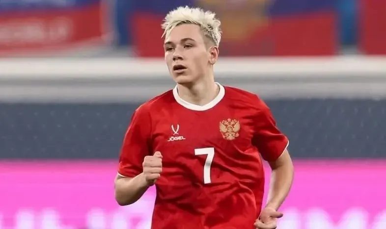 Lokomotiv Moskova'dan Aleksey Batrakov açıklaması! Galatasaray ve transfer... 9 lokomotiv moskovadan aleksey batrakov aciklamasi galatasaray ve transfer 7