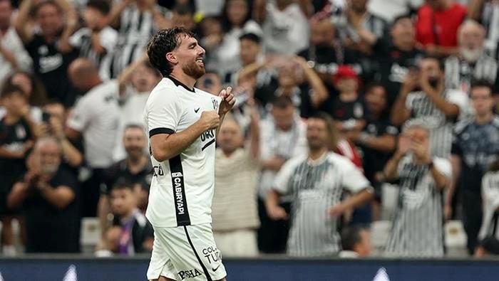 'Maç bitmeden Kartal bitti dönemi geride kaldı' Spor müellifleri Beşiktaş-Midtjylland maçını yorumladı 7 mac bitmeden kartal bitti donemi geride kaldi spor muellifleri besiktas midtjylland macini yorumladi 5 c45eaDy2