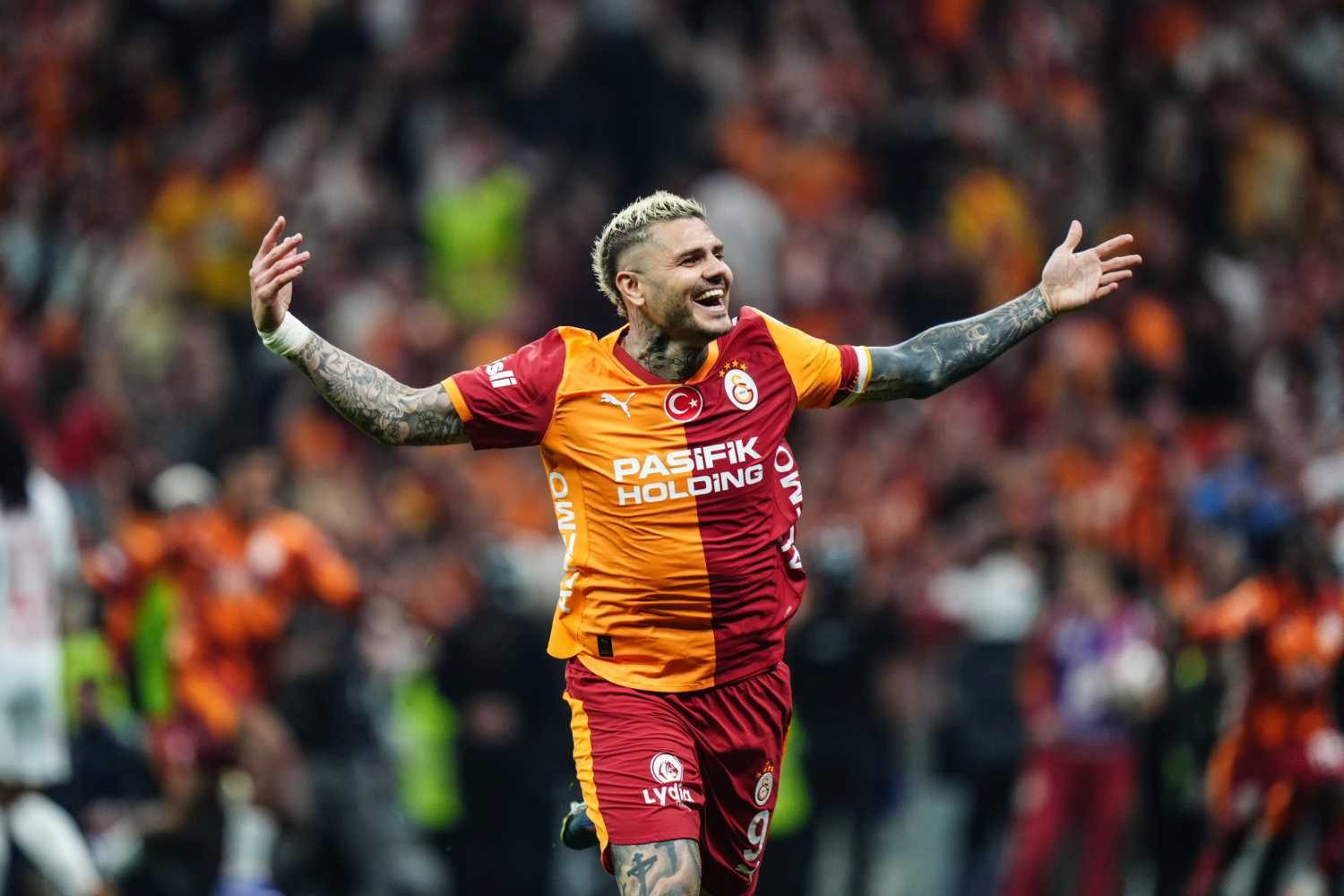 mauro icardiden galatasaraya sitem dolu sozler 1 BHg9uQR8