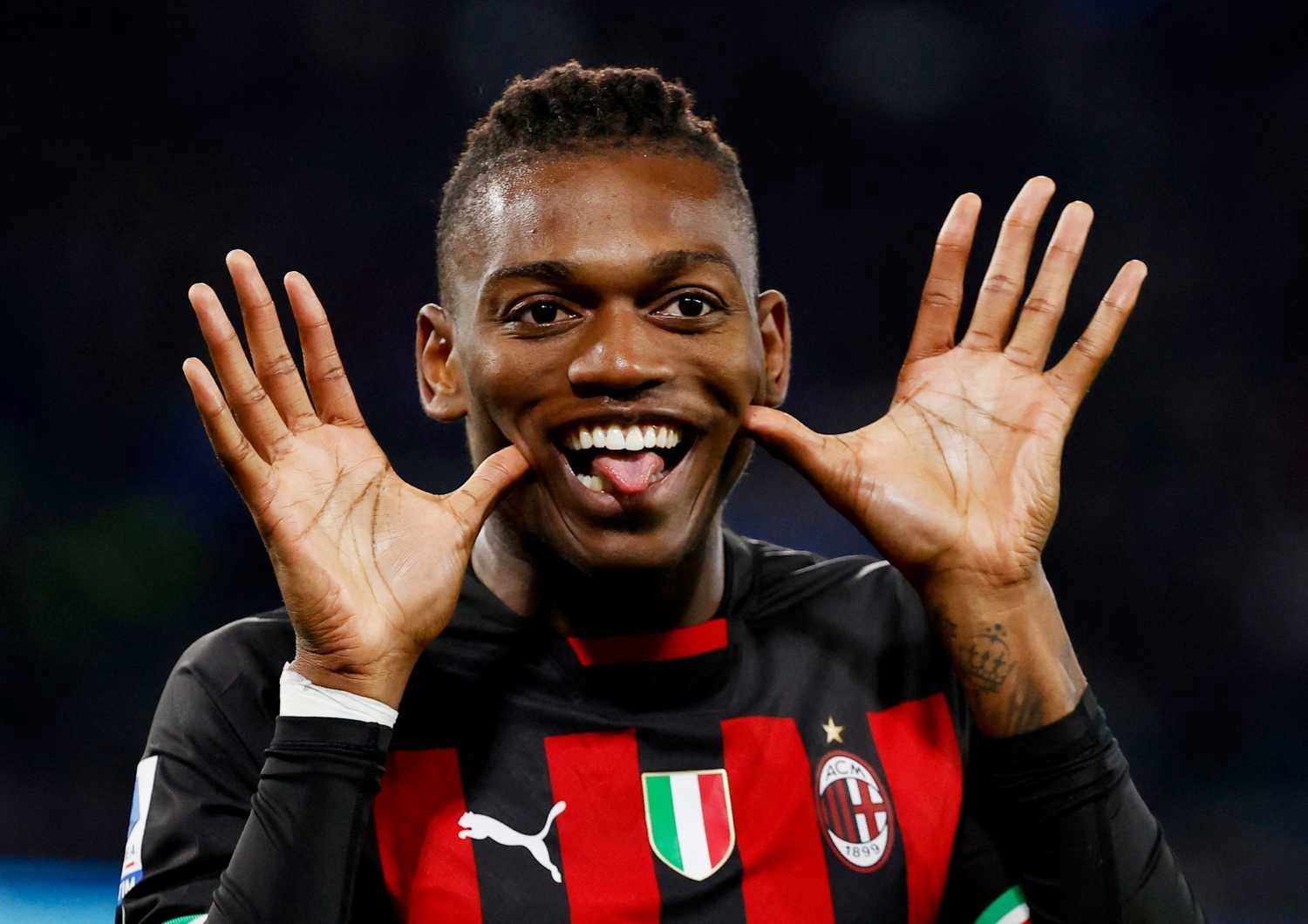 milanoda 2 leao zirvesi iste fenerbahcenin yeni teklifi 8 gIUItPte