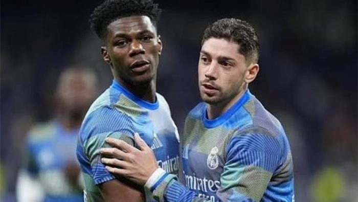 Mourinho'nun bâtın listesinde Arda Güler'in de ismi var! Dokunulmazlığını aldı, ekipten ayırdı 10 mourinhonun b tin listesinde arda gulerin de ismi var dokunulmazligini aldi ekipten ayirdi 8 u59HqWHj
