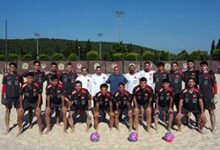 murat sahin plaj futbolu mill takimimizin antrenmanini ziyaret etti WKb7ORWA