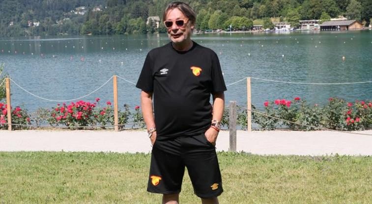 "Niye transfer limitimiz yok? Çünkü hiç kimseye borcumuz yok" 1 niye transfer limitimiz yok cunku hic kimseye borcumuz yok rukGkSpm