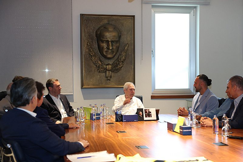 ollie watkinsin menajerinden fenerbahceye transfer yaniti 0