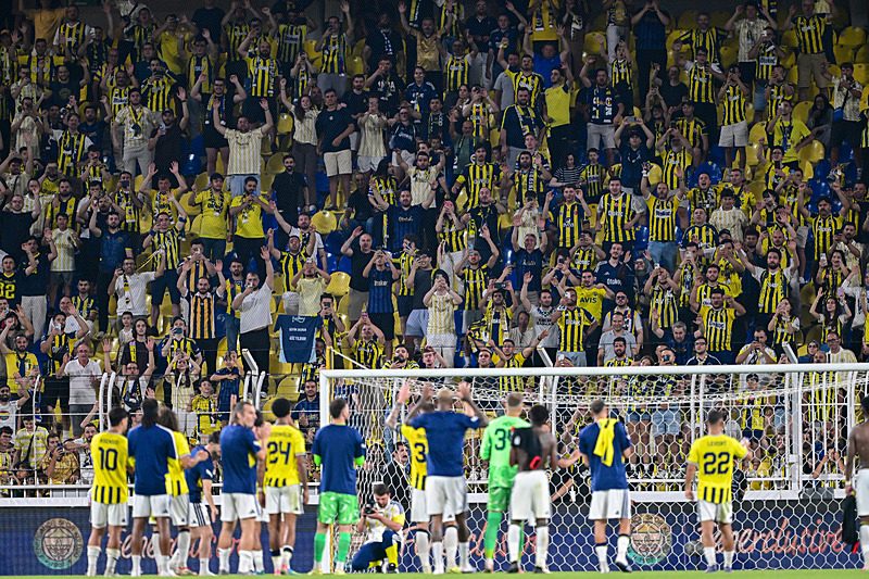 ollie watkinsten fenerbahceye berbat haber ingiliz devleri transferde rakip oldu 0